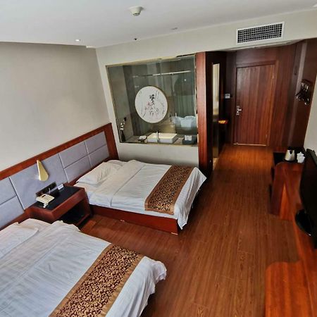 Beijing Gongmei Blue Peacock Business Hotel Dış mekan fotoğraf