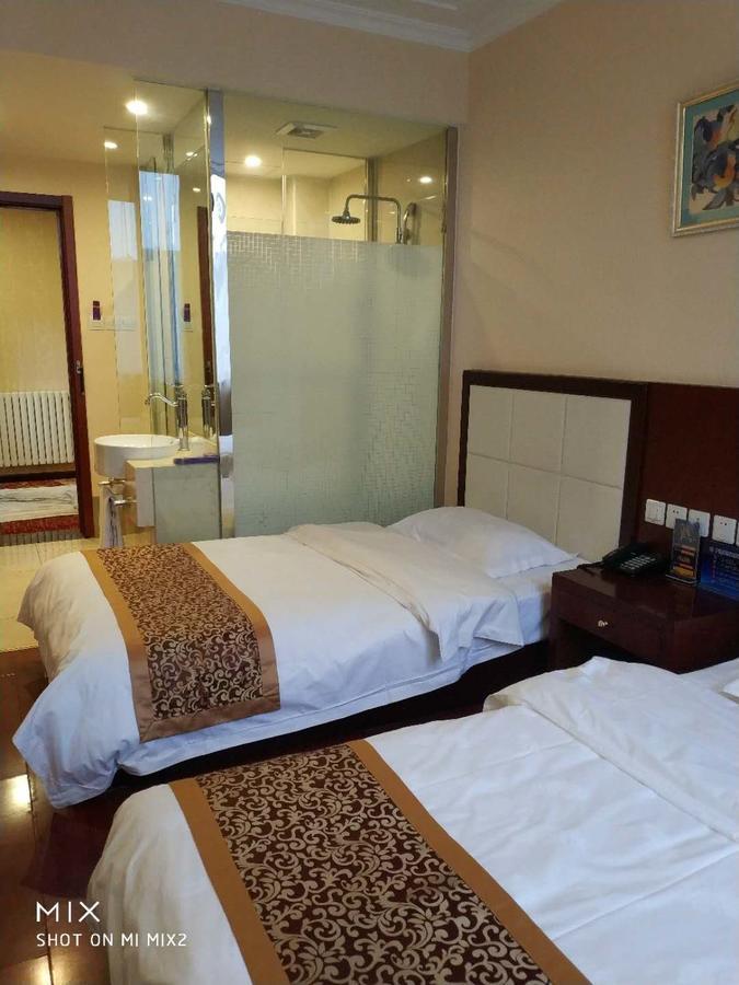 Beijing Gongmei Blue Peacock Business Hotel Dış mekan fotoğraf