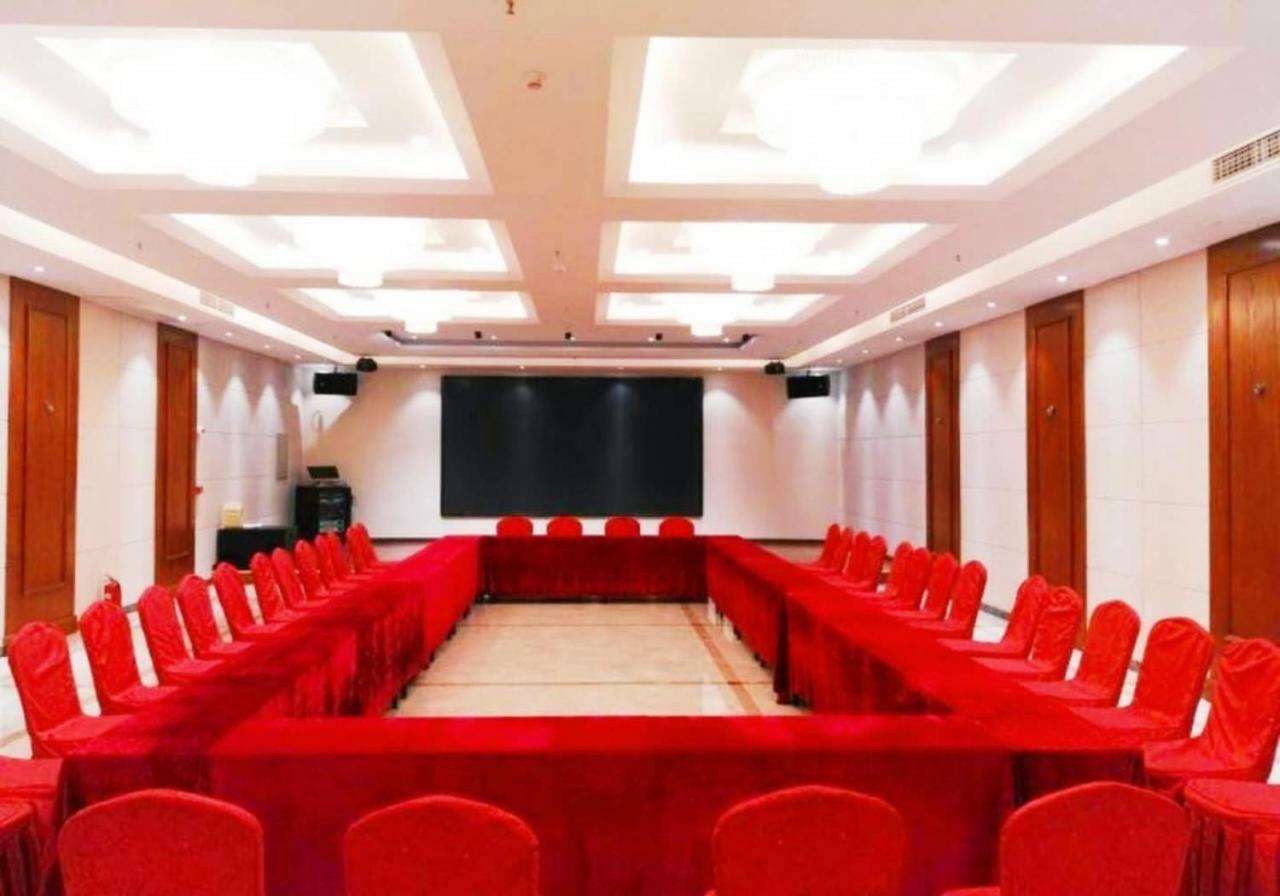 Beijing Gongmei Blue Peacock Business Hotel Dış mekan fotoğraf